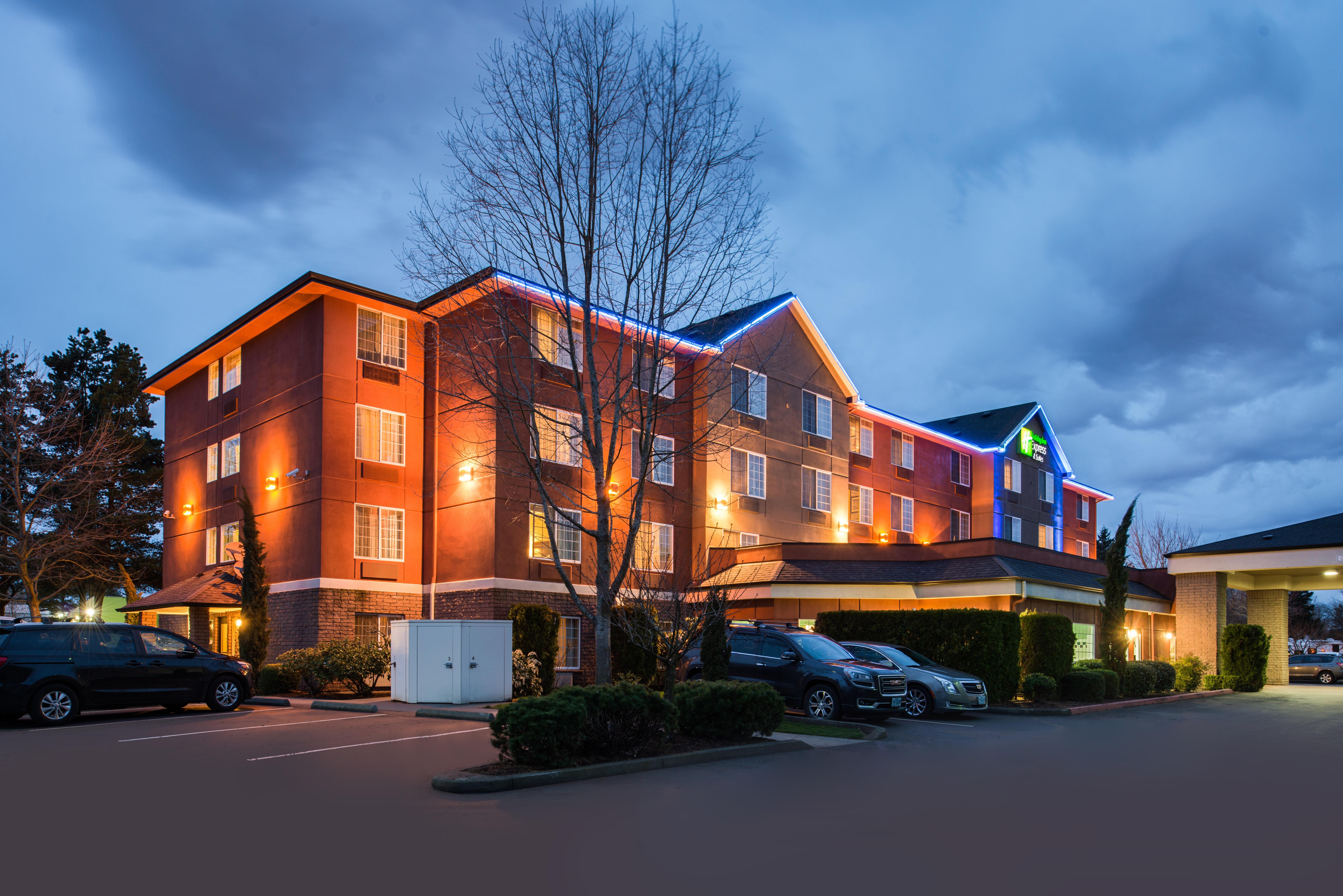 Holiday Inn Express Hotel & Suites Portland - Jantzen Beach, An Ihg Hotel Exterior foto